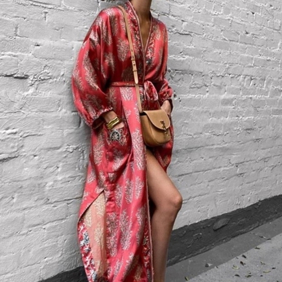 Zara Coral and Cream Kimono Robe - Picture 11 of 16